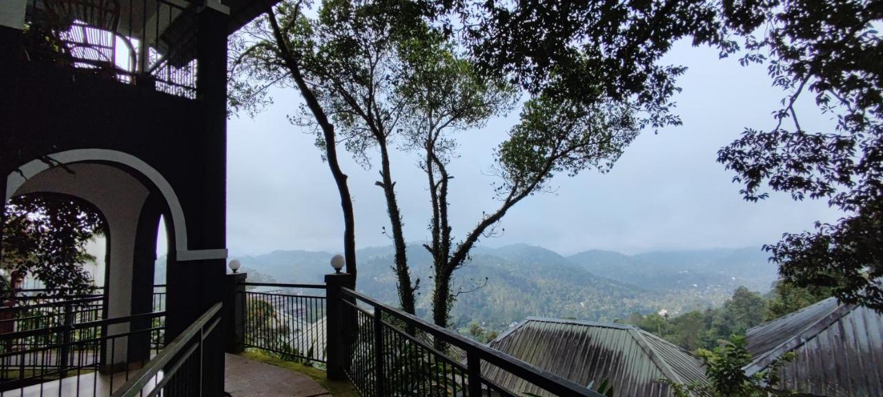 Munnar Tea Hills Resort - Mthr Buitenkant foto
