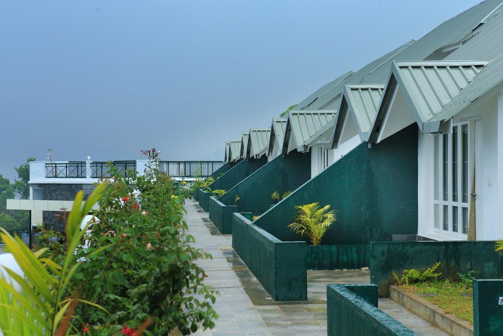 Munnar Tea Hills Resort - Mthr Buitenkant foto