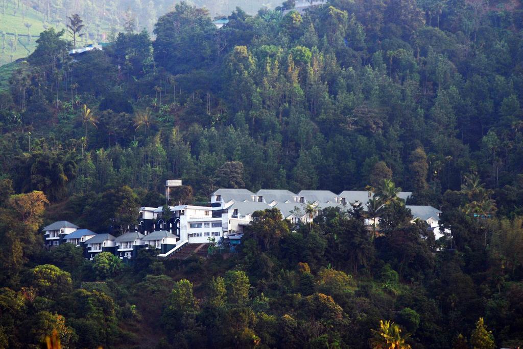 Munnar Tea Hills Resort - Mthr Buitenkant foto